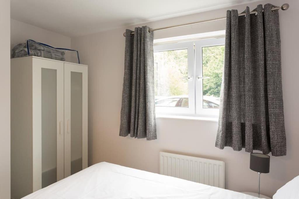 The Beeches 3 - Serviced Apartment Sheffield Exteriör bild