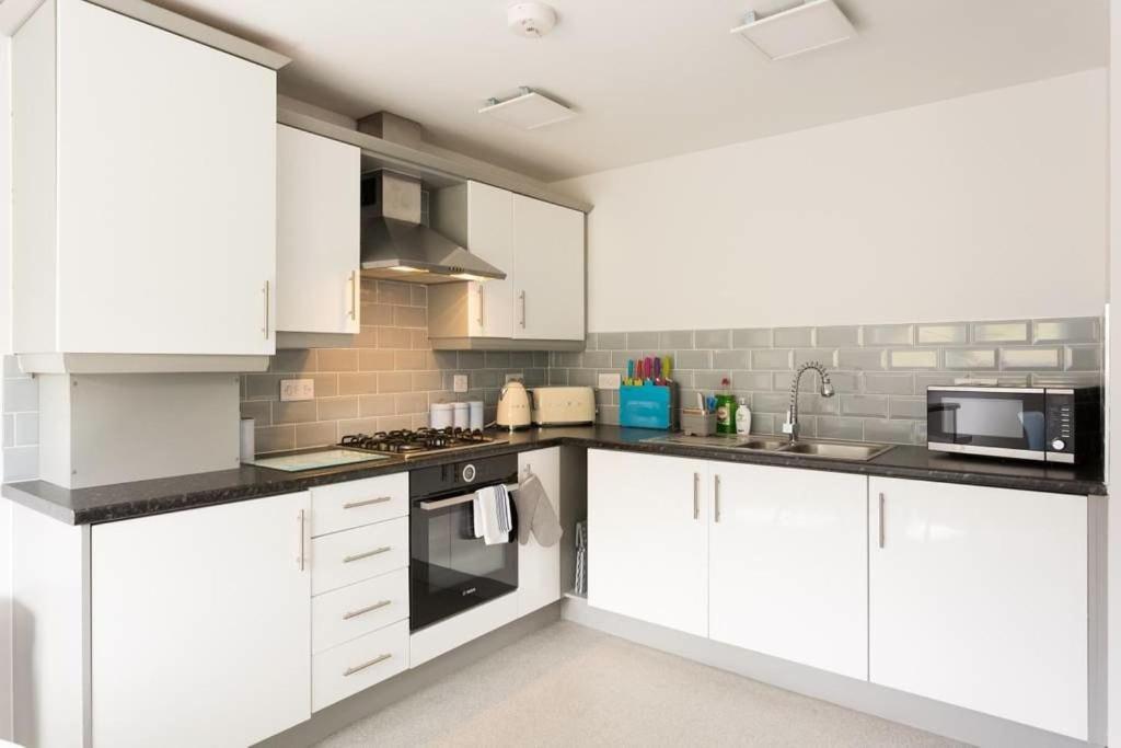 The Beeches 3 - Serviced Apartment Sheffield Exteriör bild